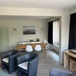3 Bedroom Apartment Nearby The Sea